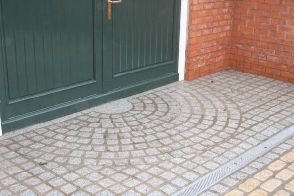 Grey Granite Split Cobble